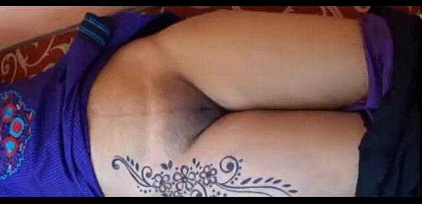  Indian wife gets tatto